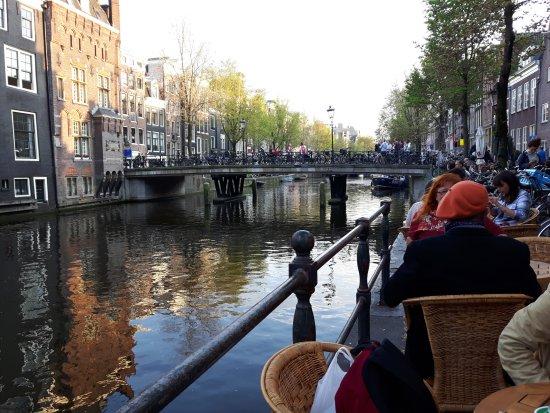 Cafe Bar Aen't Water